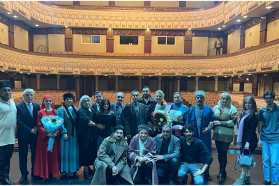 Sumqayıt teatrı Bakı səhnəsində