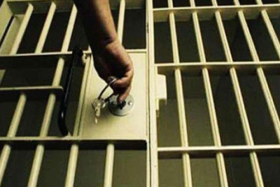 Şirkətin 117 min manat pulunu mənimsəyən vəzifəli şəxs azadlığa buraxıldı