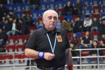 Prezident təqaüdçüsü: "Sumqayıtda güləşə başlayanların gələcəyin çempionları kimi yetişməsinə öz töh