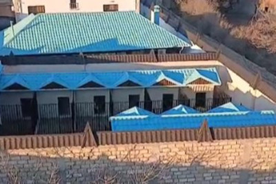 Sumqayıt sakini: "Vəzifəli şəxsin atları və itləri bizi yaşamağa qoymur"