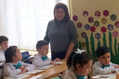 Sumqayıtda ibtidai sinif müəllimi vəfat edib