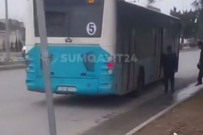 Sumqayıtda "gözəgörünməz" avtobus dayanacağı