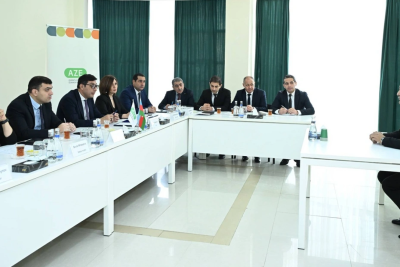 Fərid Qayıbov sumqayıtlılarla görüş keçirib