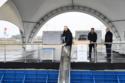 İlham Əliyev Sumqayıtda polipropilen və laminatlı kisə istehsalı müəssisəsinin təməlini qoyub