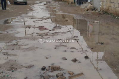 Sumqayıtda su boruları ilə "minalanmış küçə"