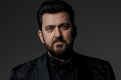 "Liseyin təhlükəsizlik sistemi zəifdir" - Övladı "İdrak"da oxuyan artist