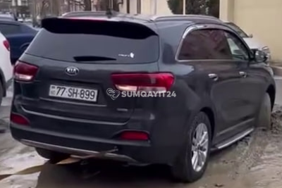 Sumqayıtda yol "sınağı": Avtomobil palçığa BATDI