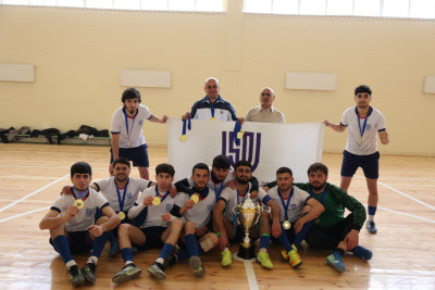 SDU-nun tələbələri Kubokun sahibi oldular