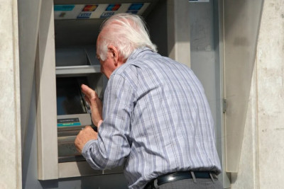 Ölkə üzrə pensiyaların ödəniləcəyi tarix AÇIQLANDI