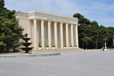 58 illik sənət yolu: Sumqayıt Dövlət Dram Teatrının ildönümüdür