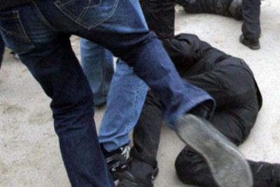 Sumqayıtda qapını bağlamayan kişi döyüldü - TƏFƏRRÜAT