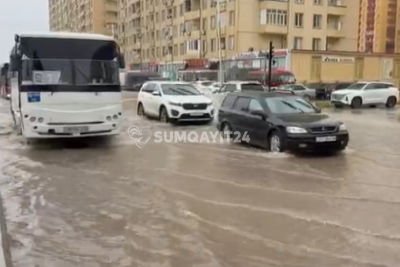 Sarayda yağıntı nəticəsində çarəsiz qalan vətəndaşlar