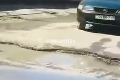 Sumqayıtda məktəb yolu şagirdlər üçün əsl sınağa çevrilib