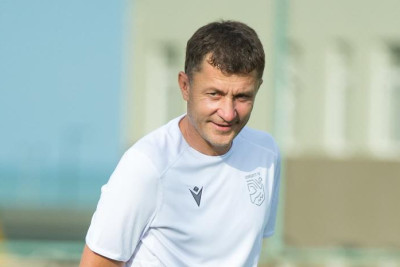 Saşa İliç "Sumqayıt"da 25 min manat maaş alır?