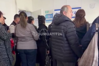 Sumqayıt xəstəxanalarında xaos - Sistem çökdü