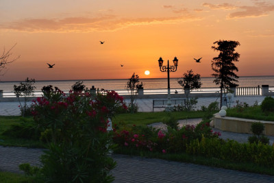 Sumqayıtda yaz özünü göstərməyə başlayır