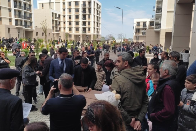 Sumqayıtda yaşayan ağdamlı ailə yurduna döndü