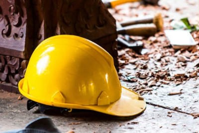 Sumqayıtda fəhlə öldü, suallar qaldı - MƏSULİYYƏT KİMDƏDİR?