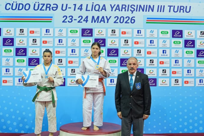 Sumqayıtlı qız cüdo üzrə yarışda ZİRVƏYƏ YÜKSƏLDİ