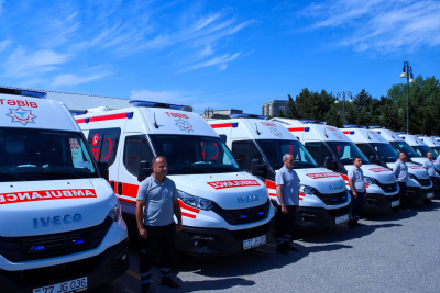 Sumqayıta yeni təcili yardım maşınları gətirildi