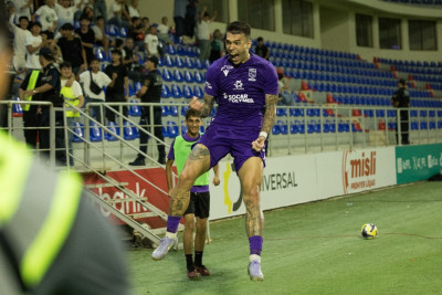 "Sumqayıt"ın futbolçusu DÇ-2026-da hansı komandanı favorit görür?