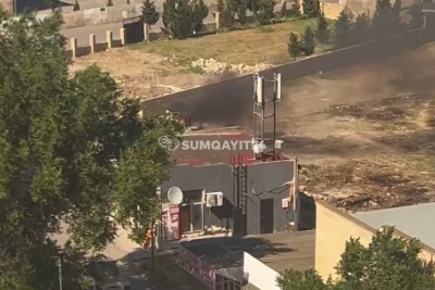 Sumqayıtda məktəb yaxınlığında müəmmalı yanğınlar