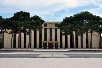 Sumqayıtda 1 milyon manata ağac, bitki və güllər alınacaq
