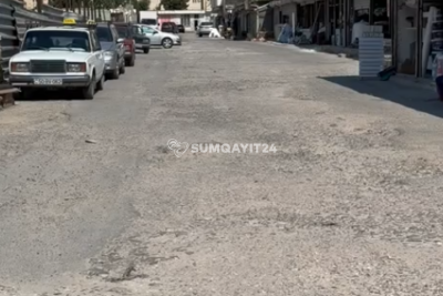 Bir zamanlar "Şərq bazar"ı idi, indi isə çuxurla dolu yol