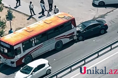 Sumqayıt yolunda maşın avtobusa ÇIRPILIB