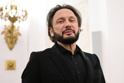 Məşhur müğənni: "Nənə və babamın yaşadığı Sumqayıta gedəcəyik"