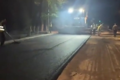 Sumqayıtda aprel yağışlarından sonra çökən yol yenilənir