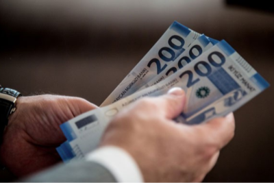 7 nazirlik işçi axtarır: 4 min manata yaxın maaş...