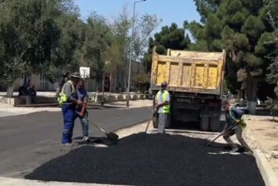 Sumqayıtda aylarla problem yaradan yol təmir edilir