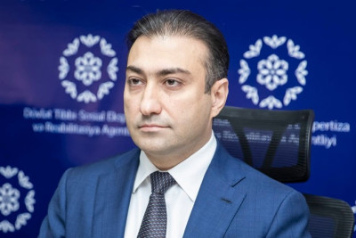 Anar Bayramov: "Daha çox nəticə göstərən həkimlərimiz artıq əməkhaqqı almalıdır"