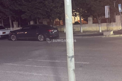 Sumqayıtda piyada keçidi görünməz hala düşüb