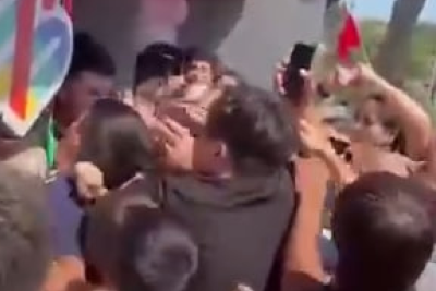 Sumqayıtda mağaza açıldı, qonşu obyektə ziyan vuruldu