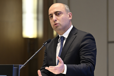 Emin Əmrullayev: "Yaxın həftə, yaxud aylarda müəllimlərin ikinci sertifikasiya prosesi aparılacaq"