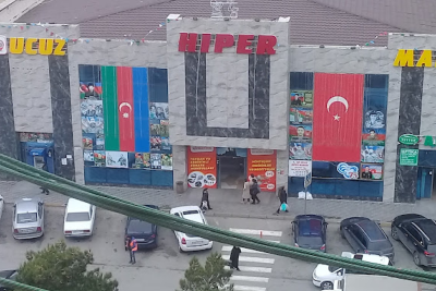 Sumqayıtda ucuz qiymətləri ilə tanınan məşhur market bağlandı