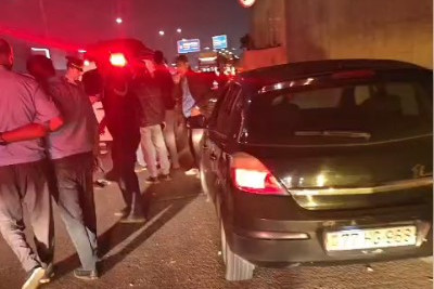 İki yeniyetmə Sumqayıt yolunda avtobusları "daşqalaq" etdi