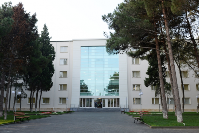Sumqayıtdakı poliklinikada növbə qalmaqalı: araşdırma başladı